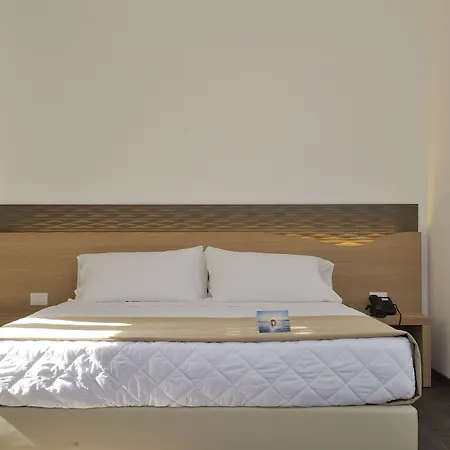 Cub Torre Salinas (adults Only) 4*