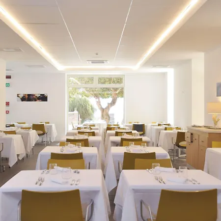 Cub Torre Salinas (adults Only) San Priamo
